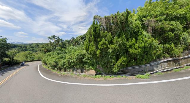 新社法拍山坡地-0